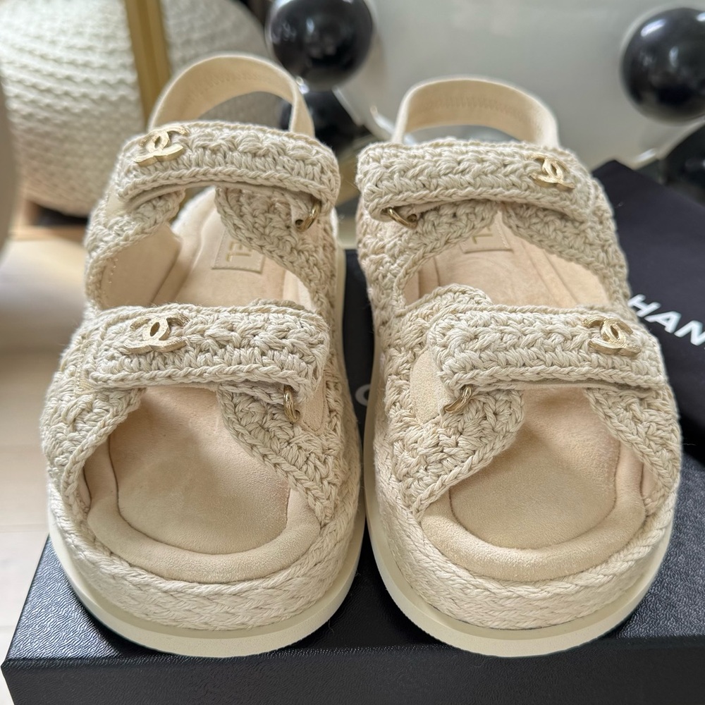 NWT Chanel S25 Crochet Dad Sandals, Size 38 - Picture 3 of 8